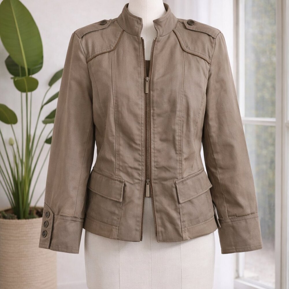 White house black market military Women's jacket size 4